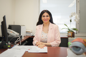 Dr. Neeru Gupta Dr. Neeru Gupta